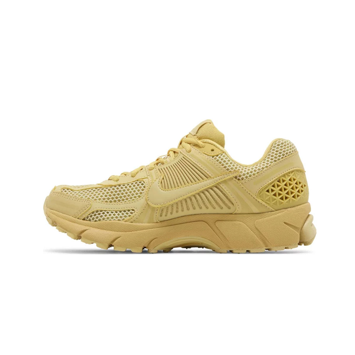 Nike Zoom Vomero 5 “Saturn” (W)