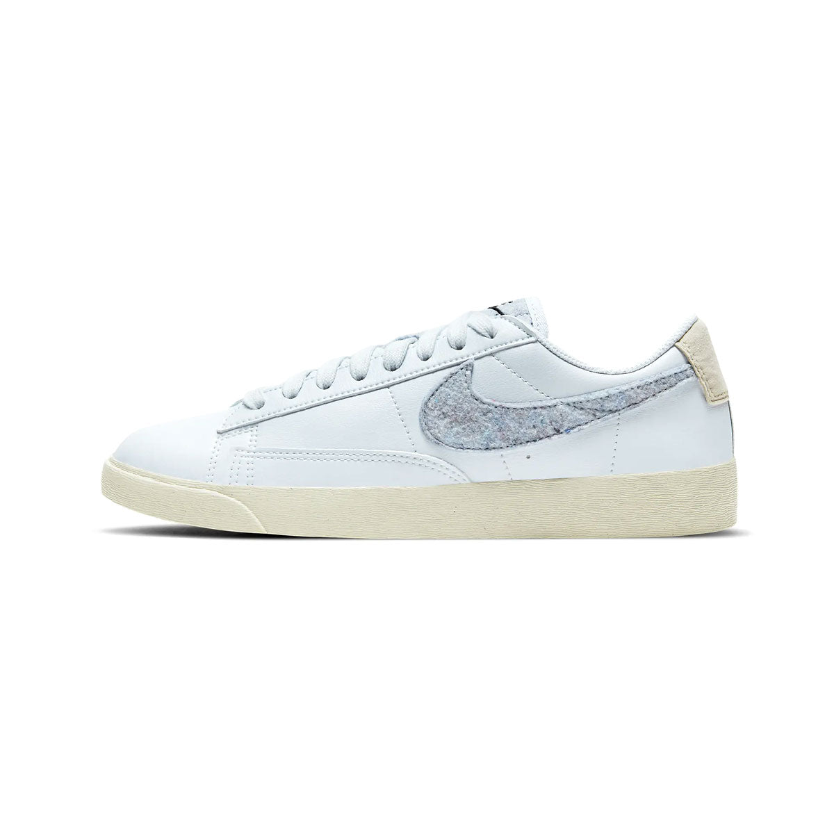 Nike Women's Blazer Low SE