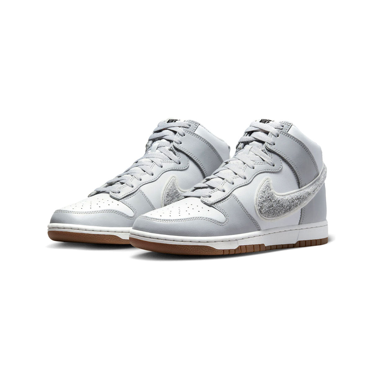 Nike Men's Dunk High University Chenille Swoosh