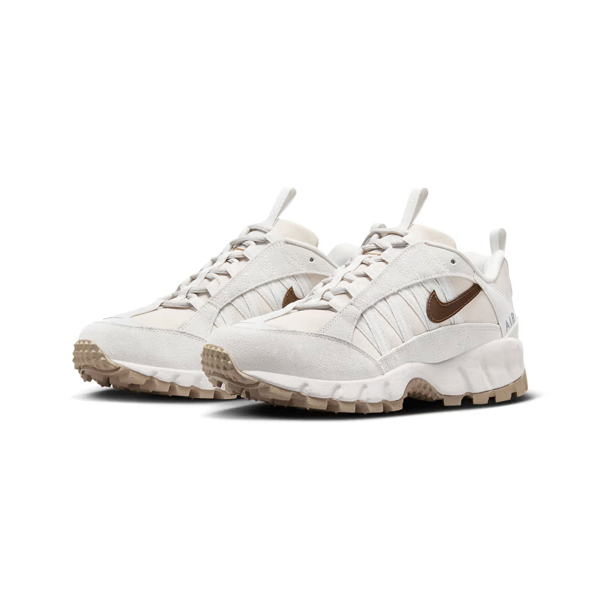 Nike Women's Air Humara SE Future Motion Light Orewood Brown