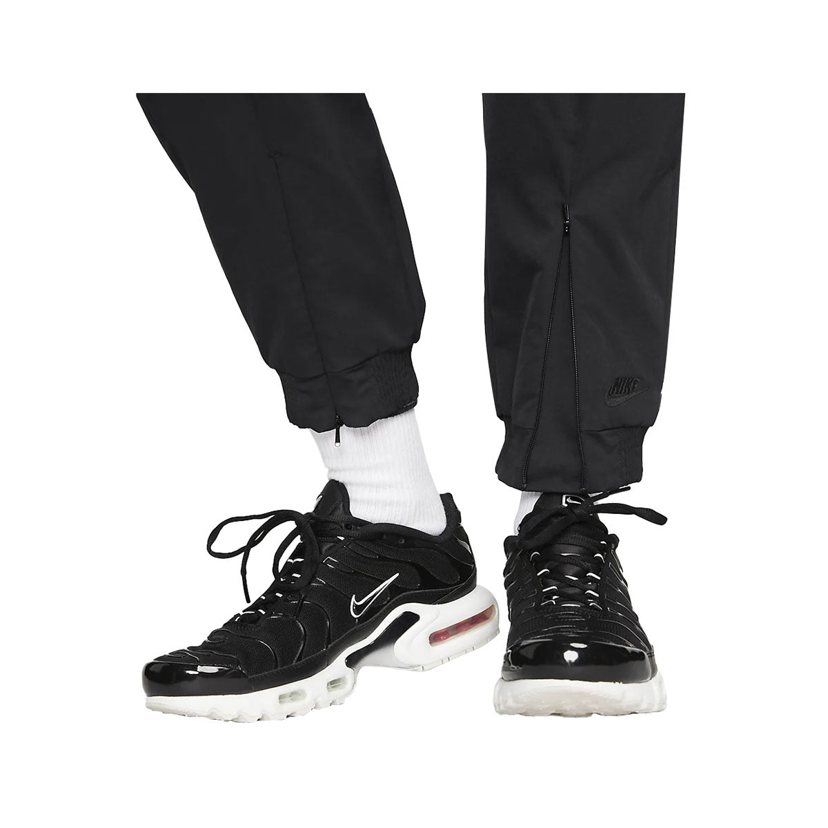 Nike Women's Sportswear Dri-Fit Tech Pack