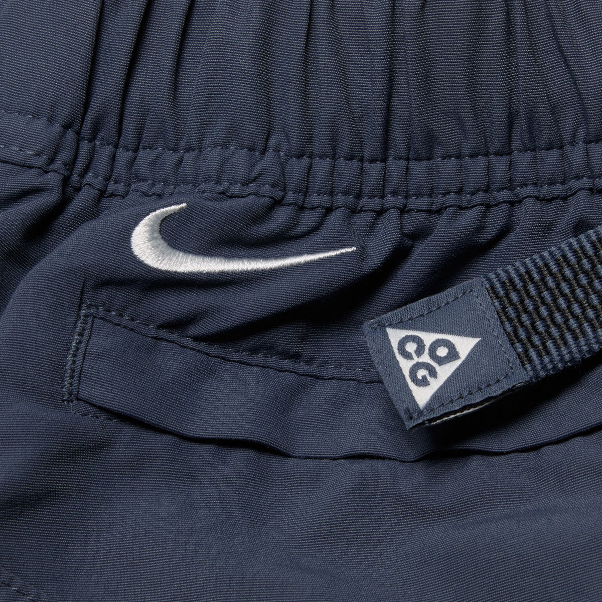 Nike Men's ACG 'Snowgrass' Cargo Shorts