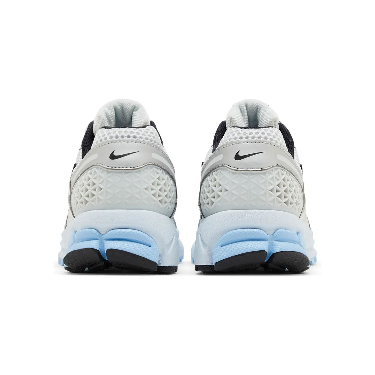 Nike Women's Zoom Vomero 5