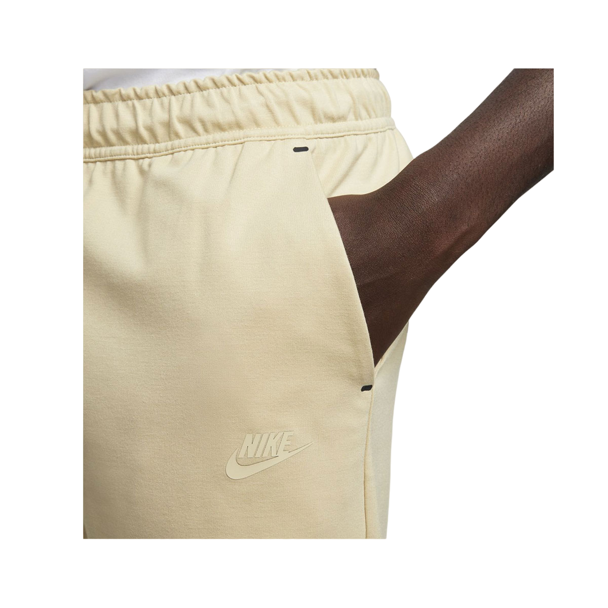 Nike Men's Sportswear Tech Fleece Lightweight Shorts