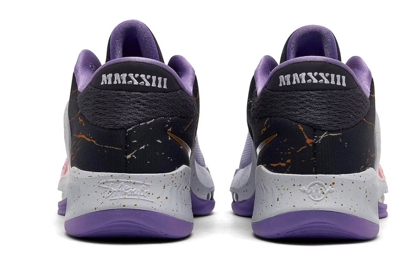 Nike Men's Zoom Freak 4