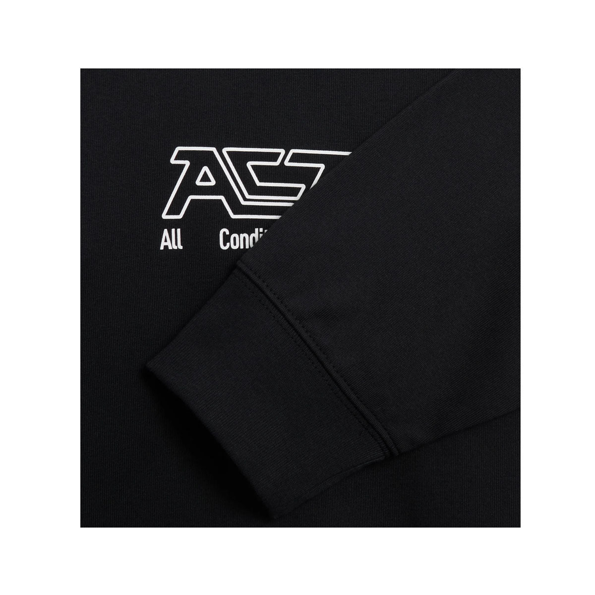 Nike Men's ACG Men's Long-Sleeve T-Shirt