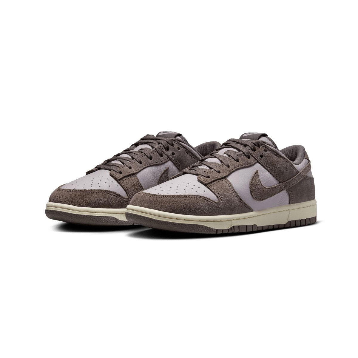 Nike Men's Dunk Low SE