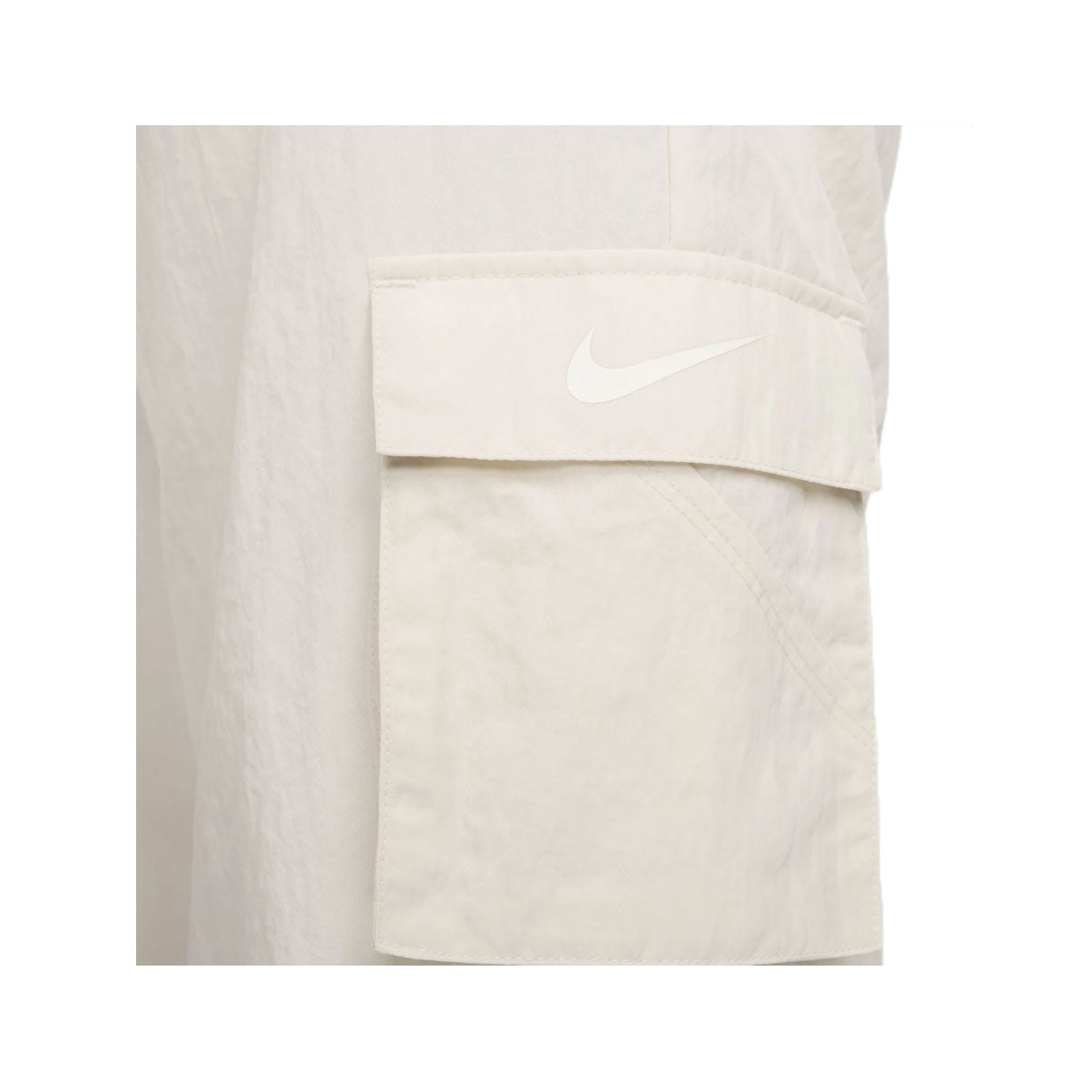 Nike Sportswear Essential Women's High-Rise Woven Cargo Pants