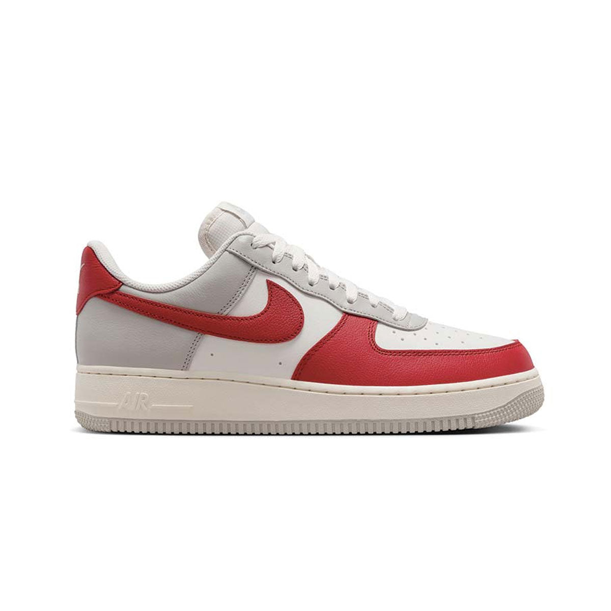 Nike Men's Air Force 1 Low '07 LV8