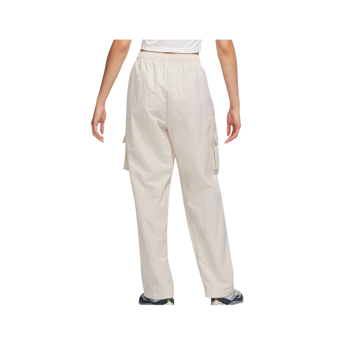 Nike Sportswear Essential Women's High-Rise Woven Cargo Pants