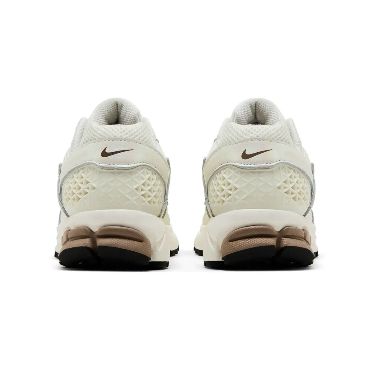 Nike Women's Zoom Vomero 5