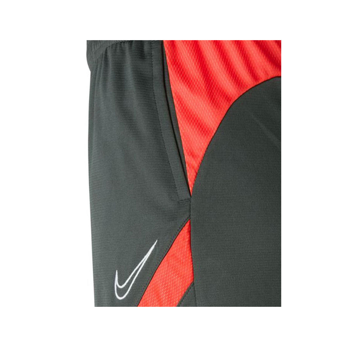 Nike Women's Dry Academy Pro shorts