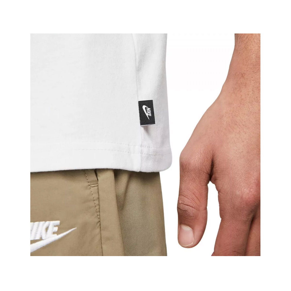 Nike Men's Sportswear Premium Essentials Tee