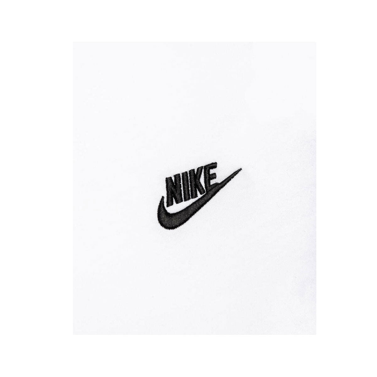 Nike Men's Sportswear Club T-Shirt