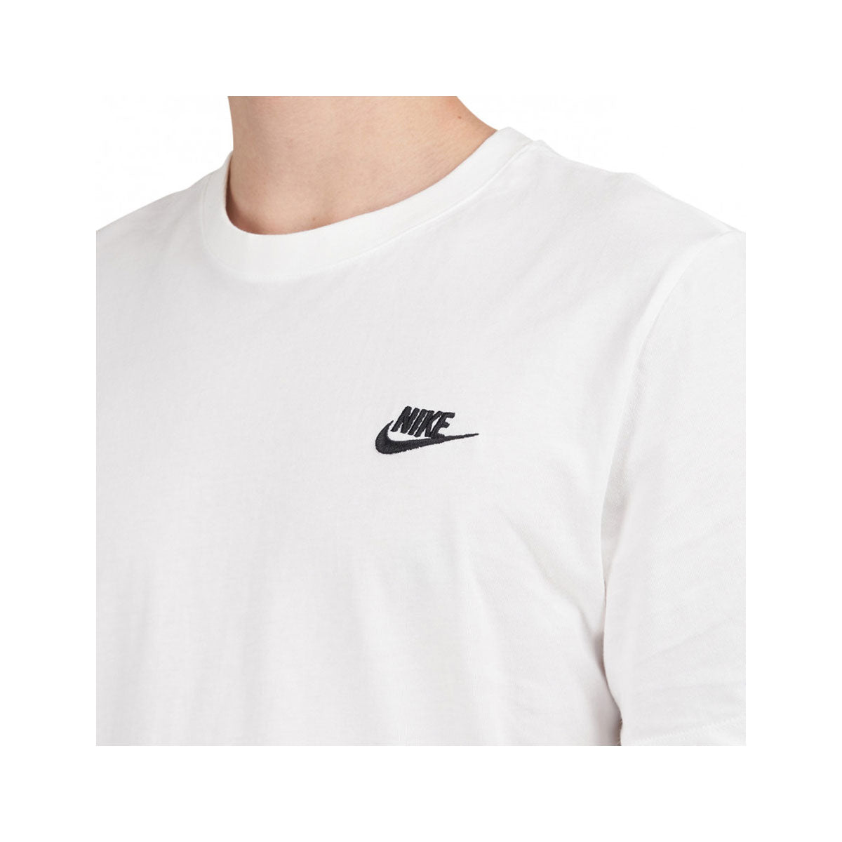 Nike Men's Sportswear Club T-Shirt