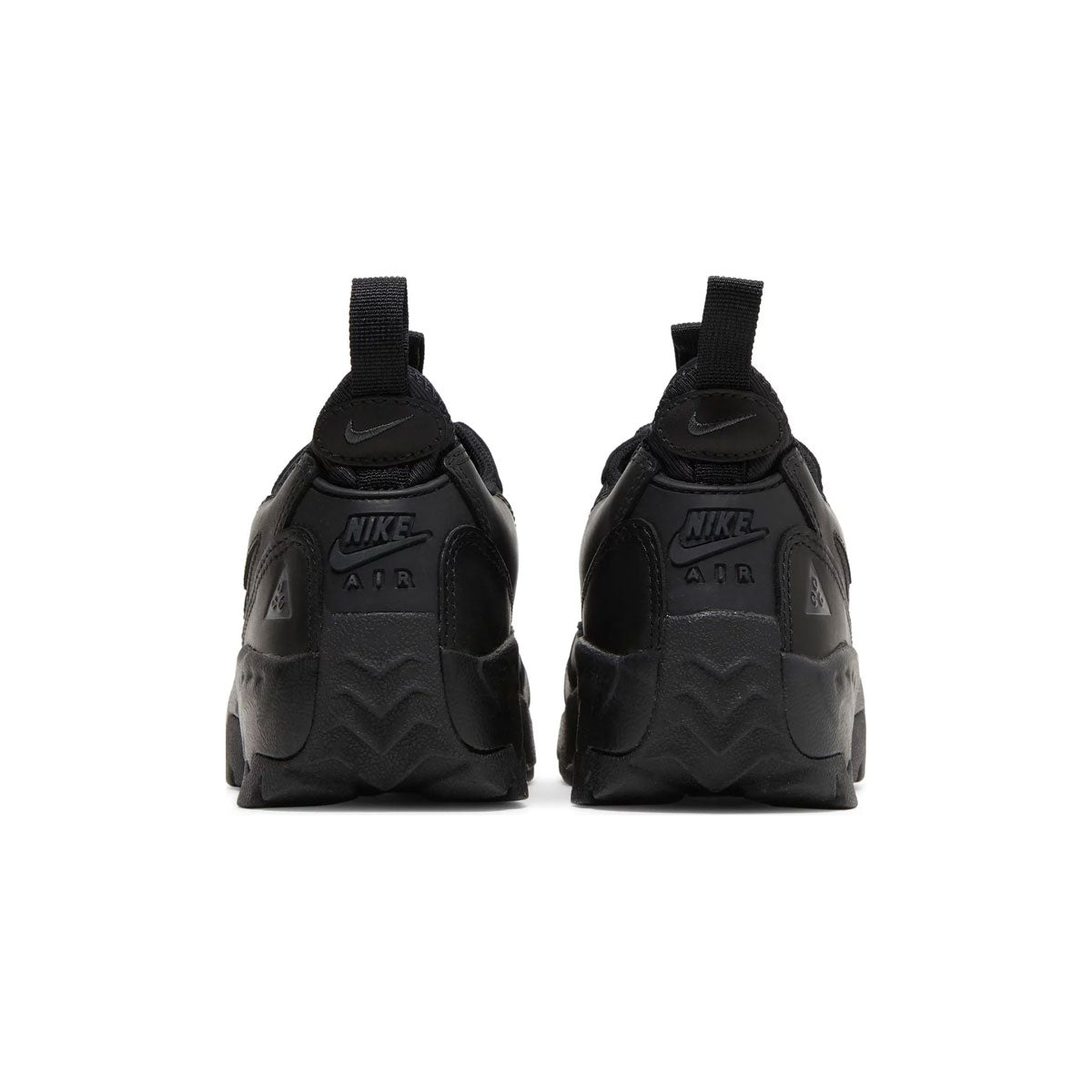 Nike Men's ACG Air Mada Low Triple Black