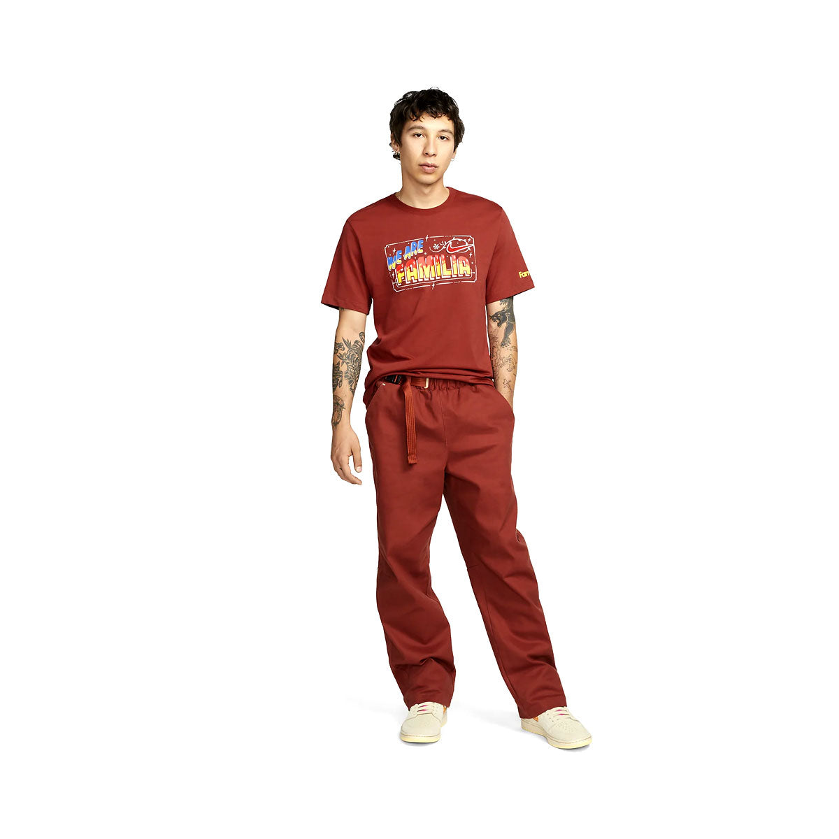 Nike Men's Sportswear Somos Familia Short-Sleeve T-Shirt