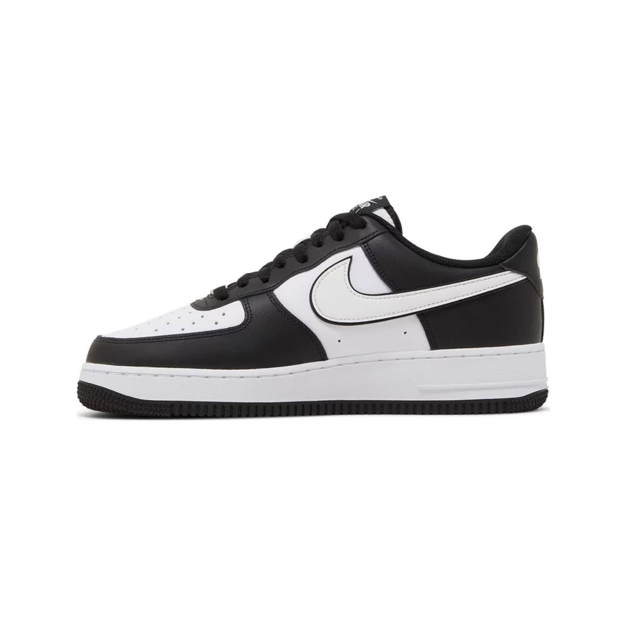 Nike Air Force 1 Low “Panda”