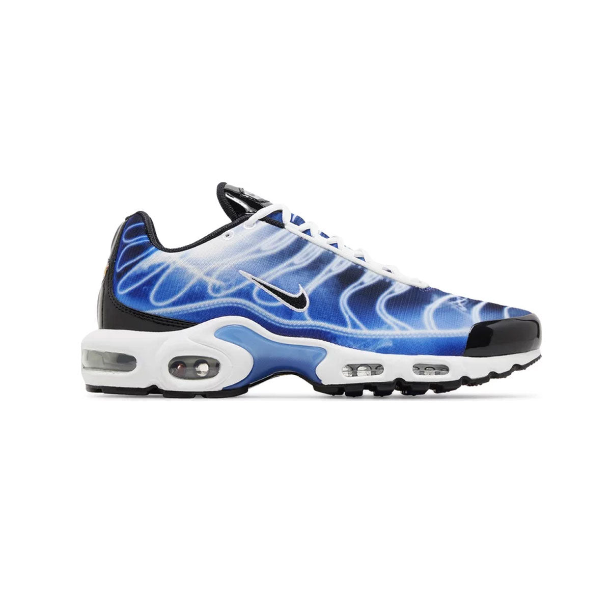 Nike Air Max Plus Light Photography