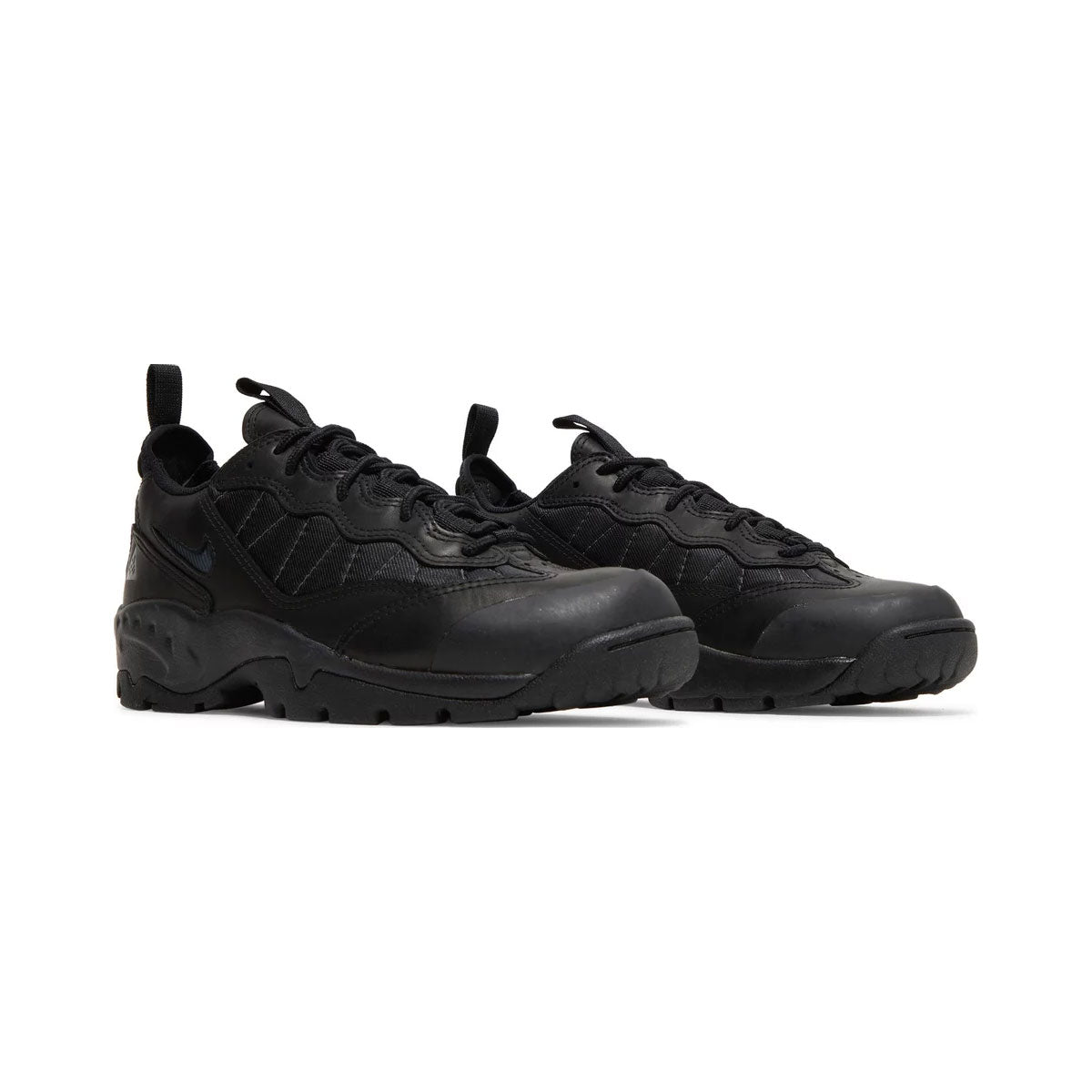 Nike Men's ACG Air Mada Low Triple Black