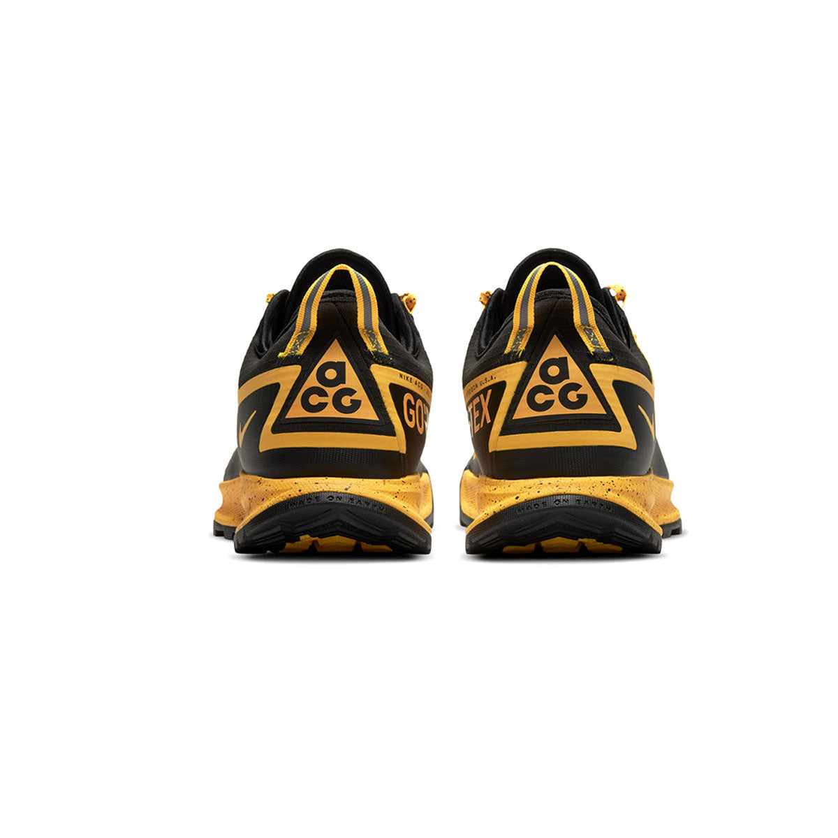 Nike Men's ACG Air Nasu Gore-Tex Trail Sneakers