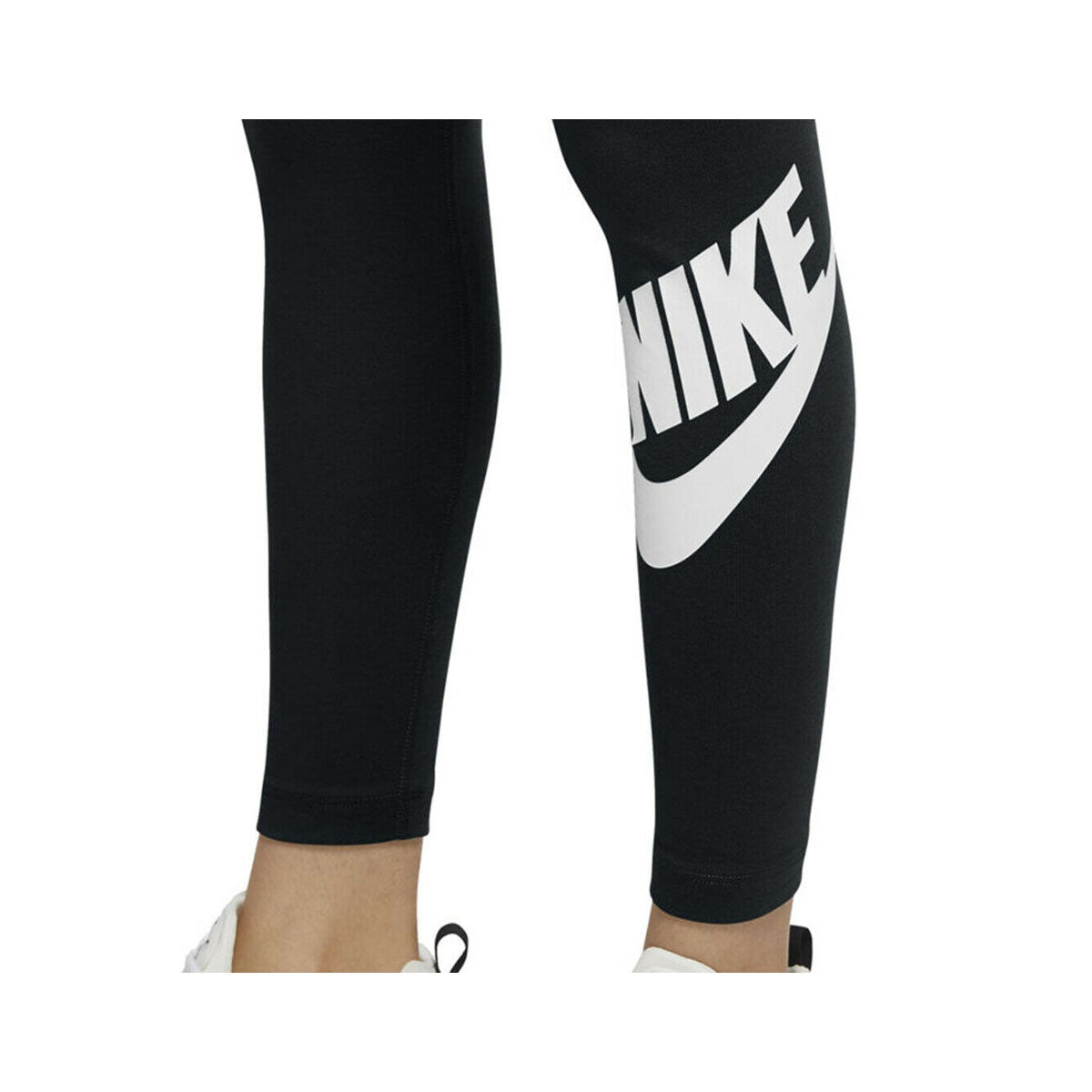 Nike Women's Sportswear Essential High-Waisted
