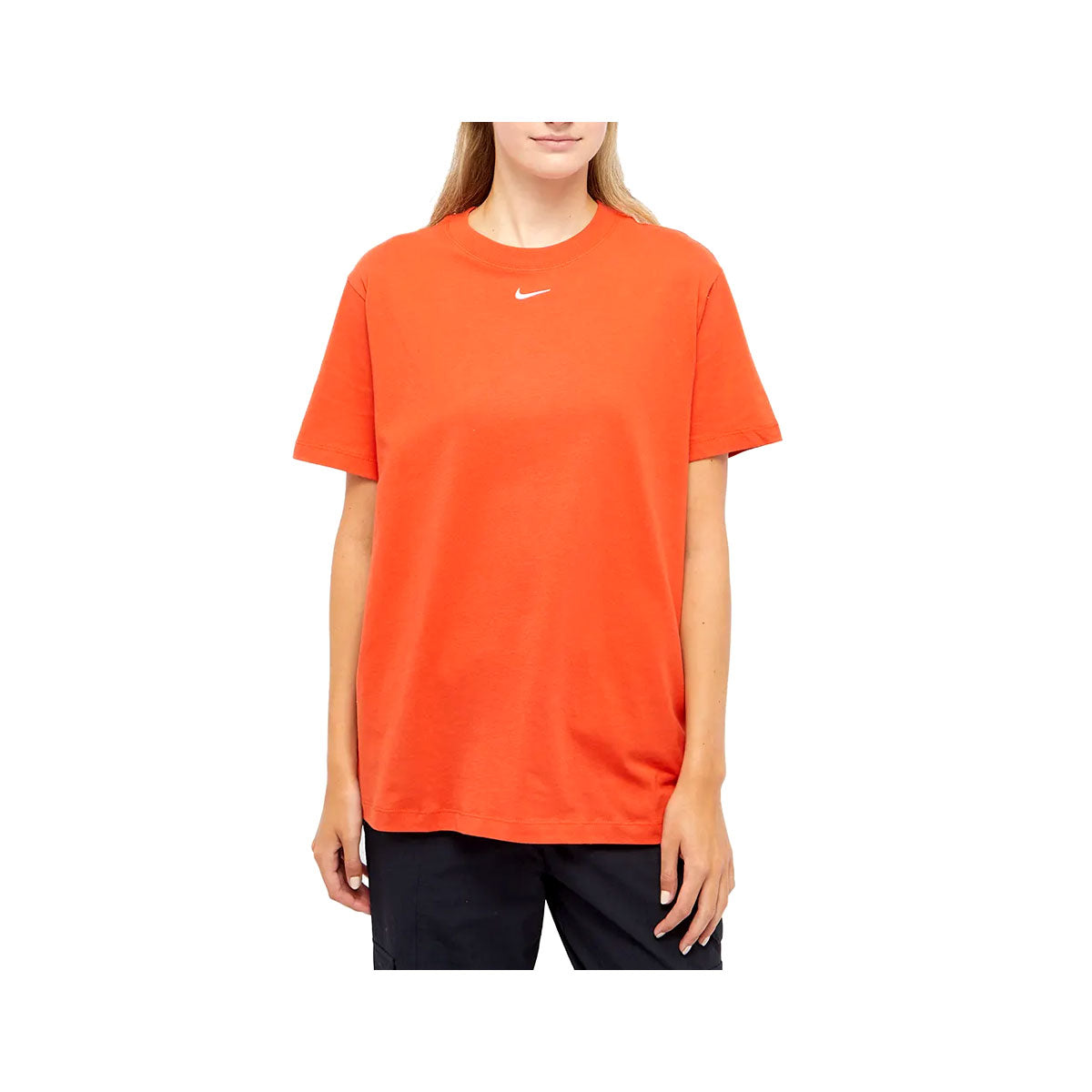 Nike Women's Essentials T-Shirt