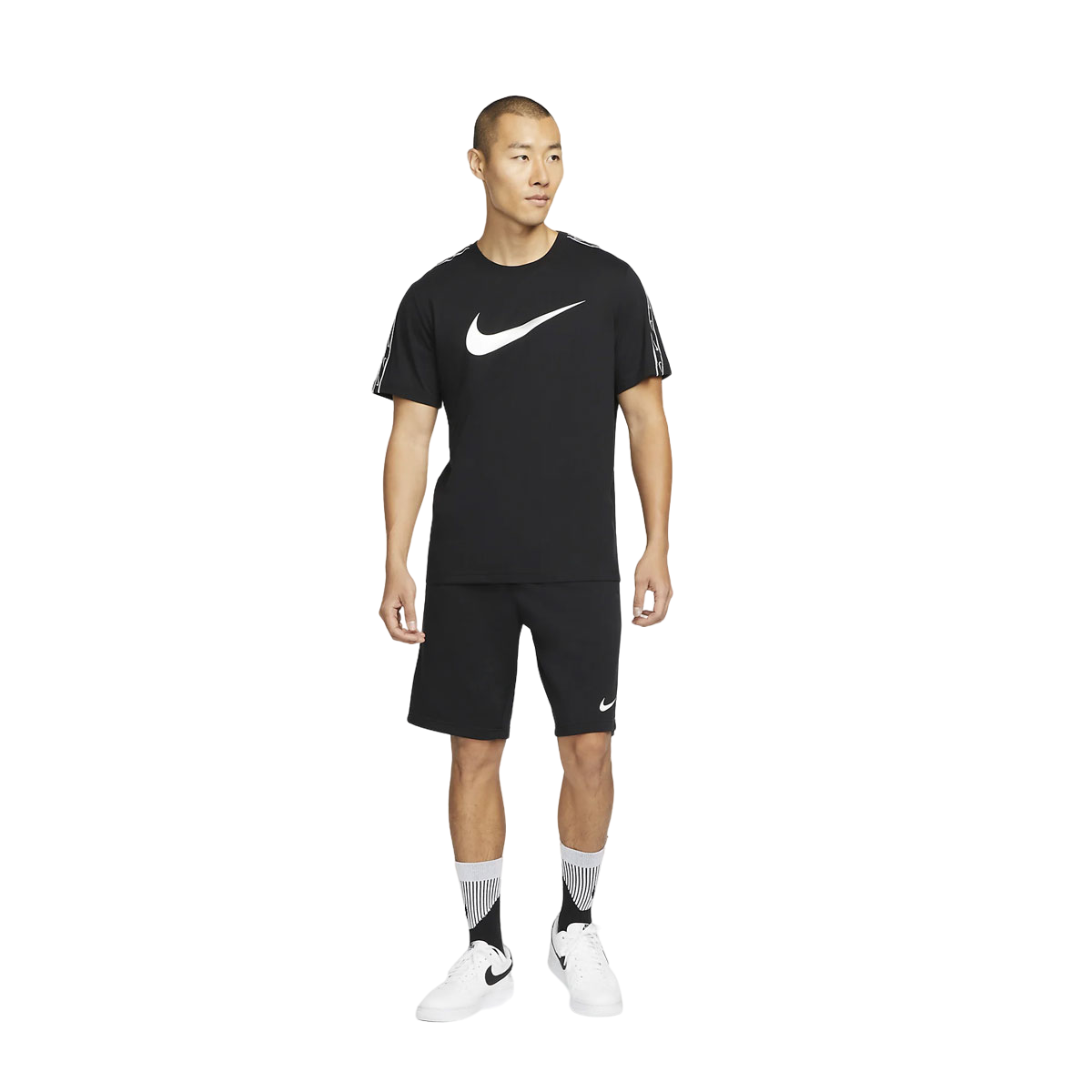 Nike Men's Sportswear Repeat Short Sleeve Tee