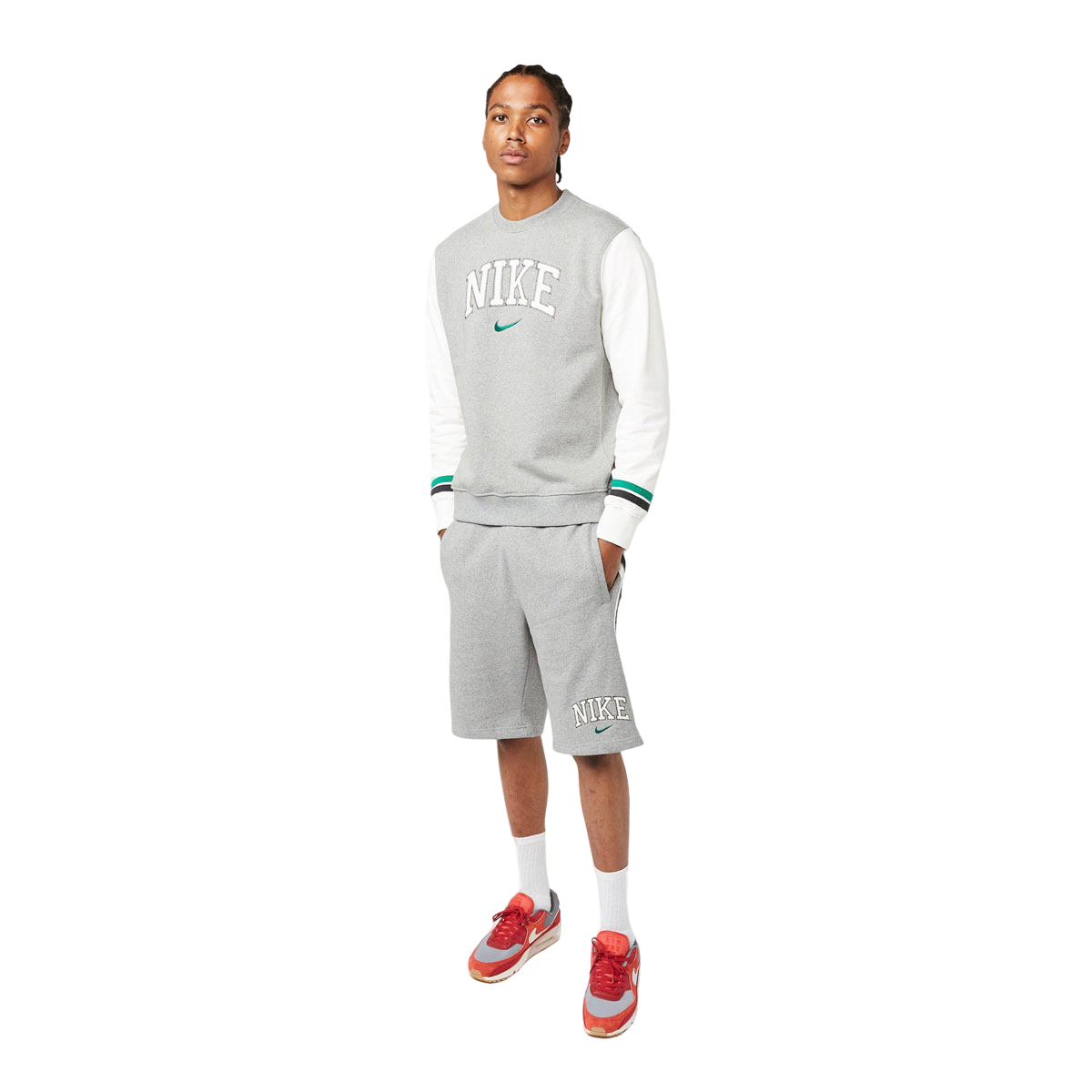 Nike Men's Retro Crew Sweatshirt - KickzStore