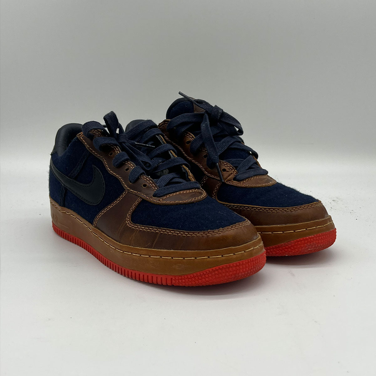 Nike Women's Air Force 1 Low Insideout (Pre-Owned) size 11.5